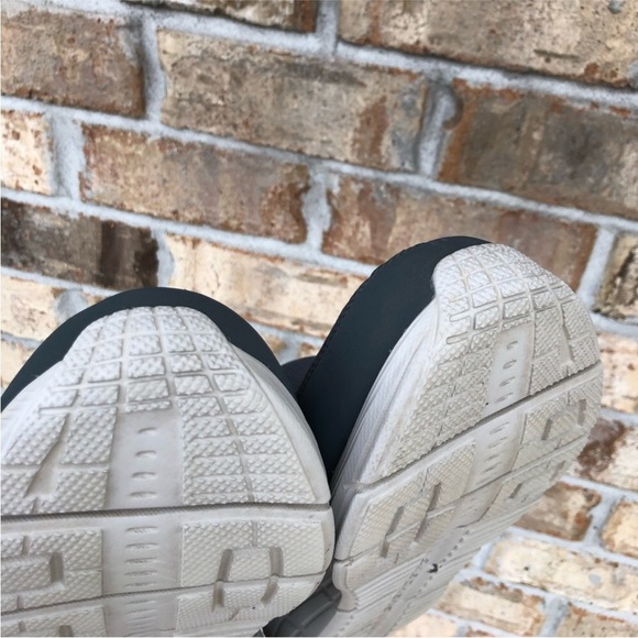 Skechers Men's Gray Charcoal Memory Foam Extra Wide Fit Slip-on Loafer 9.5 - Picture 10 of 13